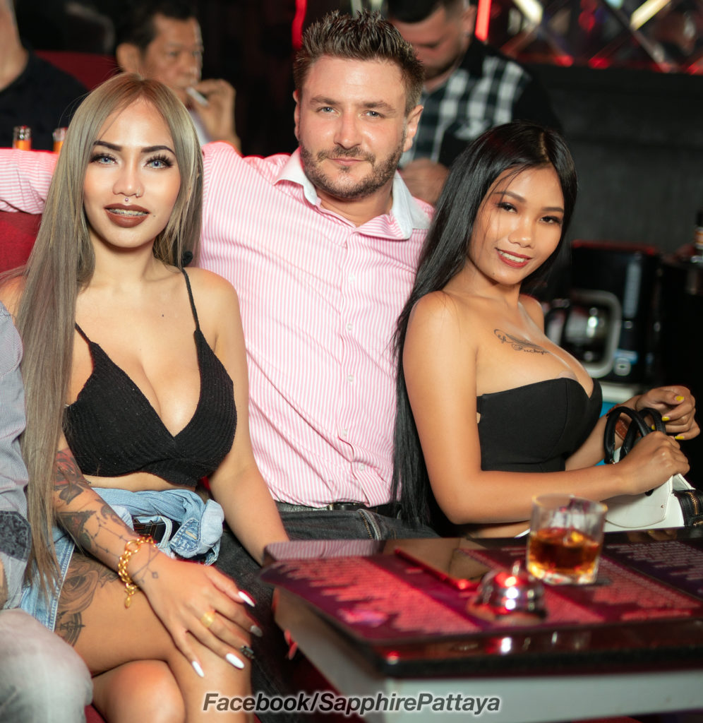 759A1776 Sapphire Pattaya